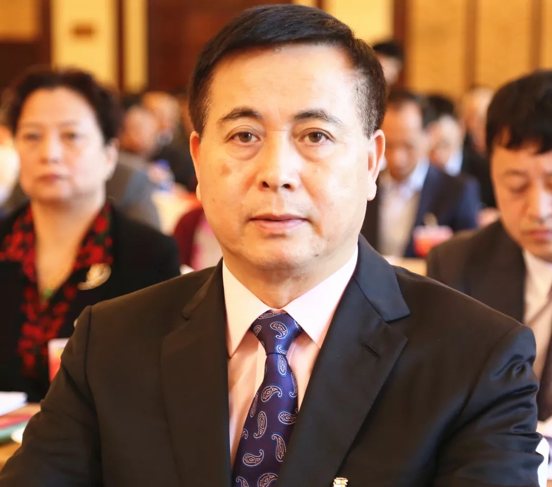 市政协十三届三次会议举行第二次全体会议十五位委员作大会发言